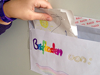 Erziehungsbasar - Der Briefkasten