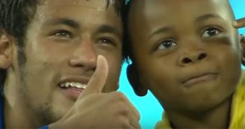 Wenn Kids ihre Fussball-Idole treffen…